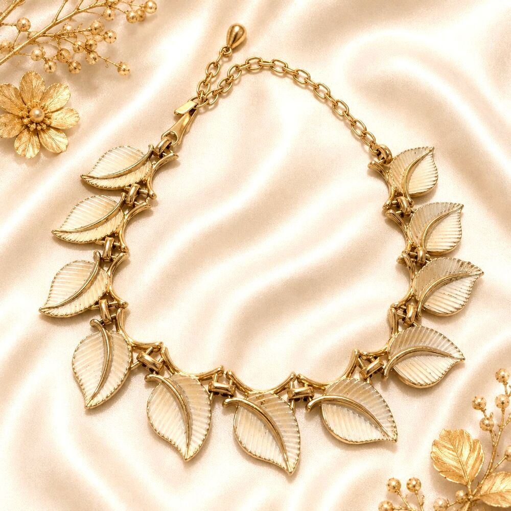 Vintage Gold Tone Cream Enamel Leaf Link Necklace 16 Inch